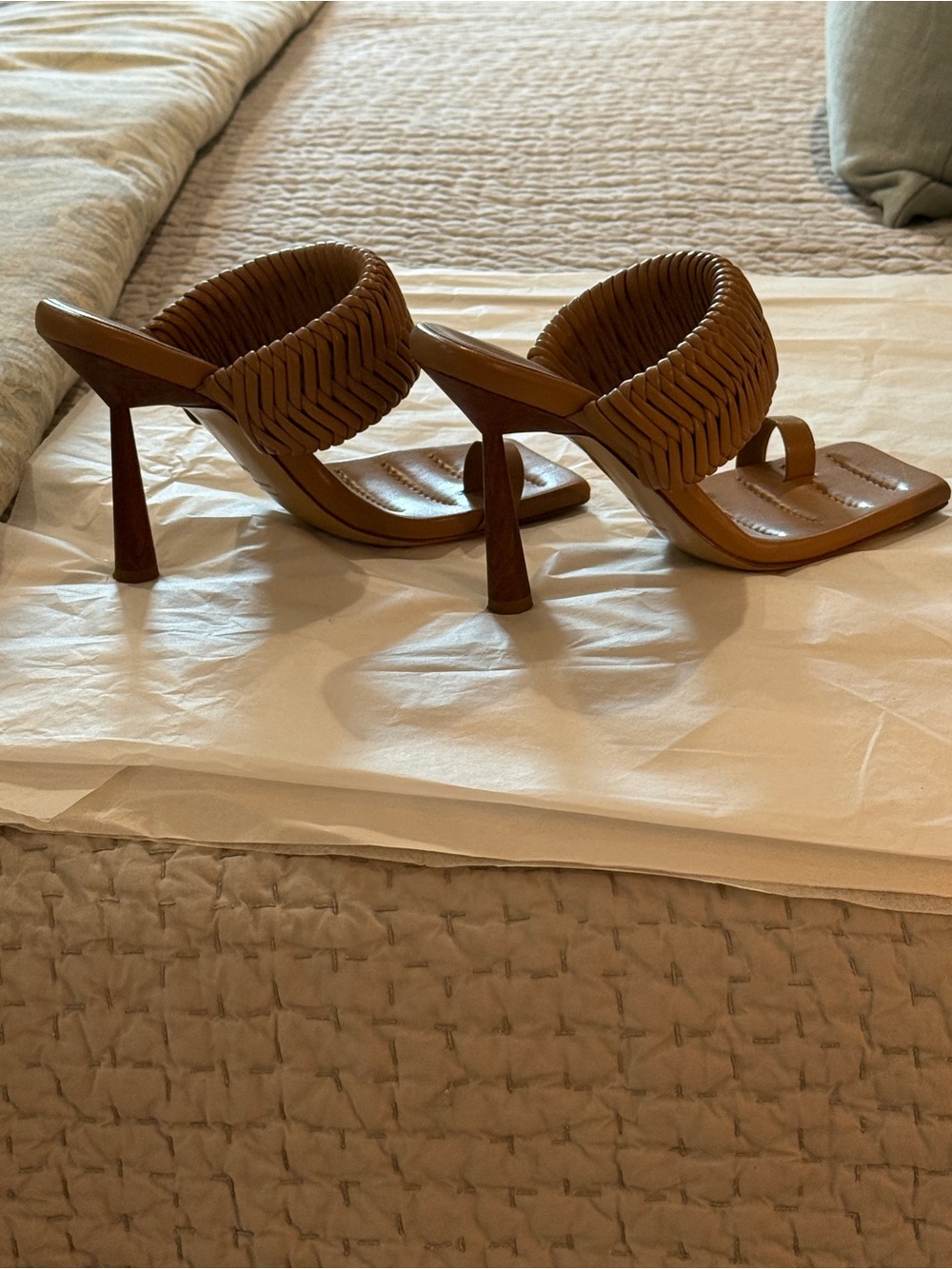 Gia Borghini x RHW Rosie 1 Toe Ring Mule - Picture 6 of 11